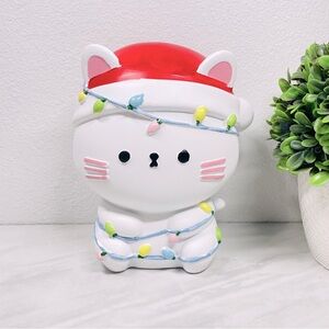 NEW Christmas Cute Santa White Cat‎ with Christmas Lights Figurine